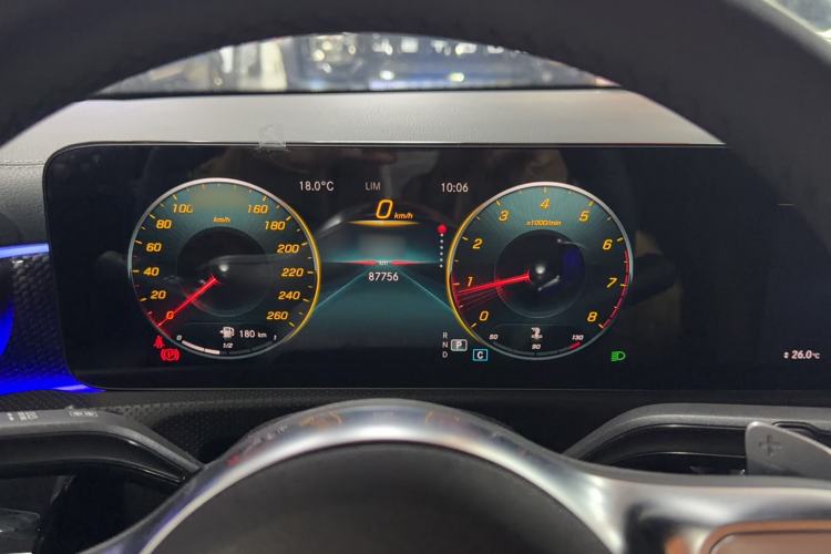 Used Mercedes-Benz A-Class 2021 A 200 L Sport Sedan Fashion Model
