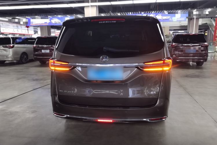 Used Buick GL8 2021 Land Cruiser Executive Class 652T Luxury Model