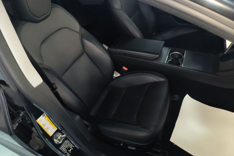 Used Tesla Model 3 2023 Rear-Wheel-Drive Version