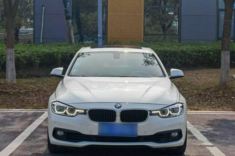 Used BMW 3 Series 2017 318i Fashion Model