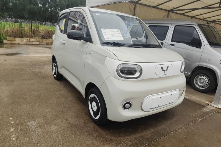 Used Wuling Hongguang MINIEV 2024 3rd Generation 215km Youth Edition
