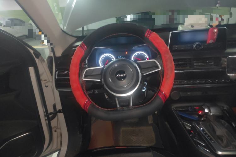 Used Zotye T500 2018 1.5T Automatic Luxury Model Steering Wheel