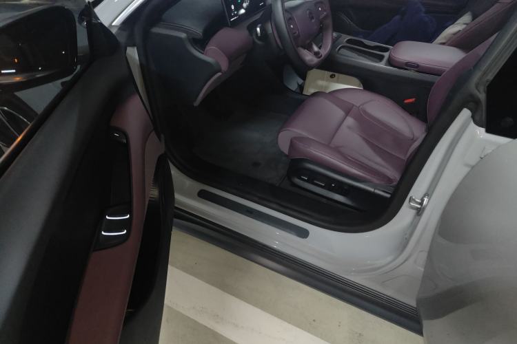 Used Nio ET5T 2024 75kWh Touring
