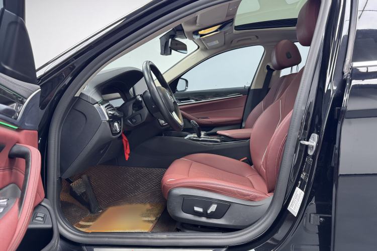 Used BMW 5 Series 2021 525Li Luxury Package