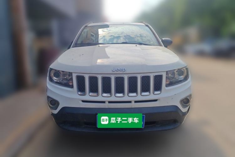 Used Jeep Compass 2013 2.0L two-wheel drive sport version Front