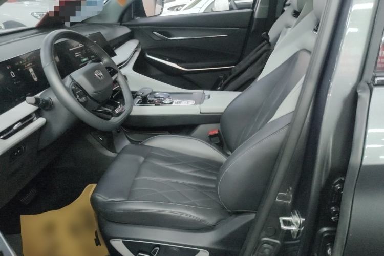 Used CHANGAN CS75 PLUS 2024 3rd Generation Champion Edition 1.5T Intelligent Drive Dynamic Model
