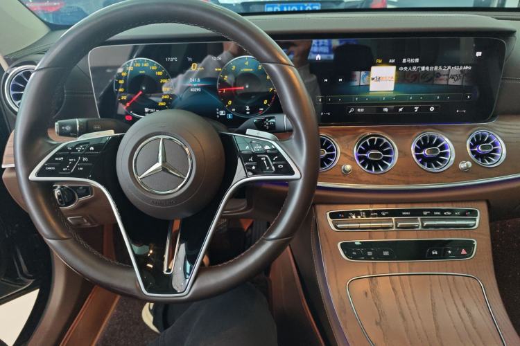 Used Mercedes-Benz E-Class 2023 Updated E 300 L Fashion Edition
