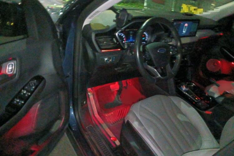 Used Ford Escape 2020 EcoBoost 245 Four-Wheel Drive Titanium Edition
