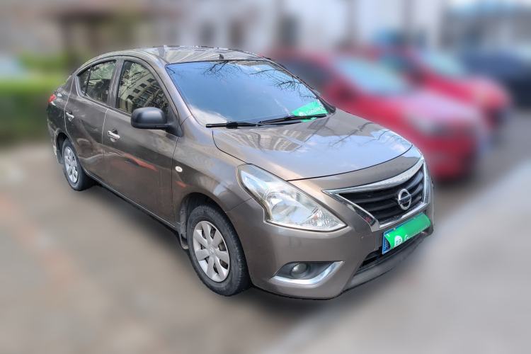 Used Nissan Sunny 2016 1.5XE CVT Leading Edition Front Right 45 Deg