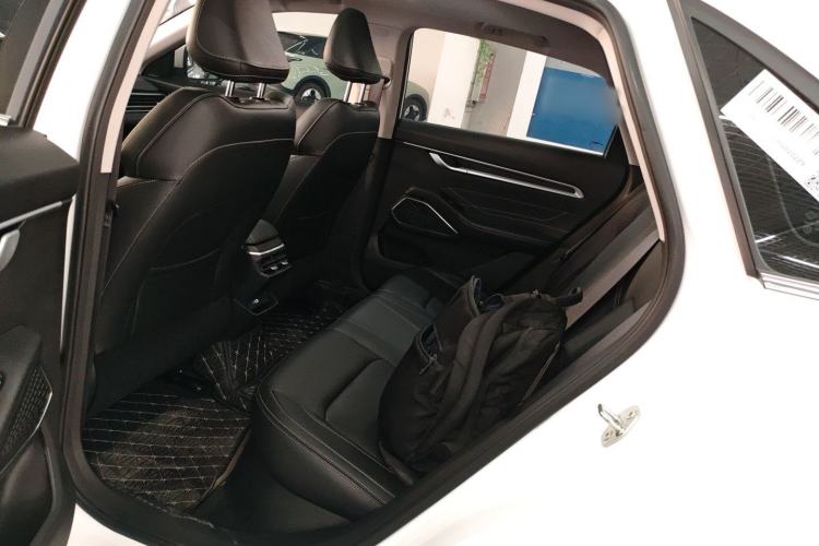 Used Geely Auto Emgrand 2023 4th Generation Champion Edition 1.5L CVT Prestige Model
