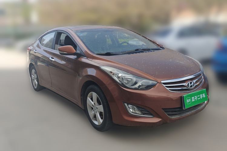 Used Hyundai Elantra (5th Generation / Langdong) 2012 1.6L Automatic Leading Model Front Right 45 Deg