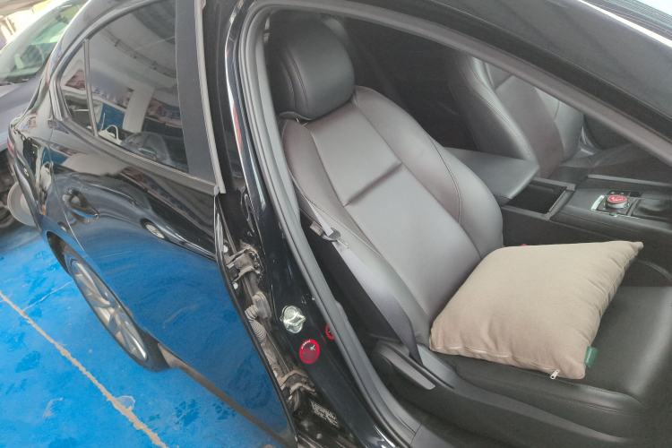 Used Mazda 3 Axela 2023 2.0L Automatic Zhiya Edition Right Front Seat