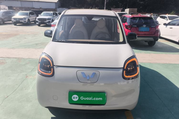 Used Wuling Hongguang MINIEV 2025 Four-Door Version Advanced Edition Front