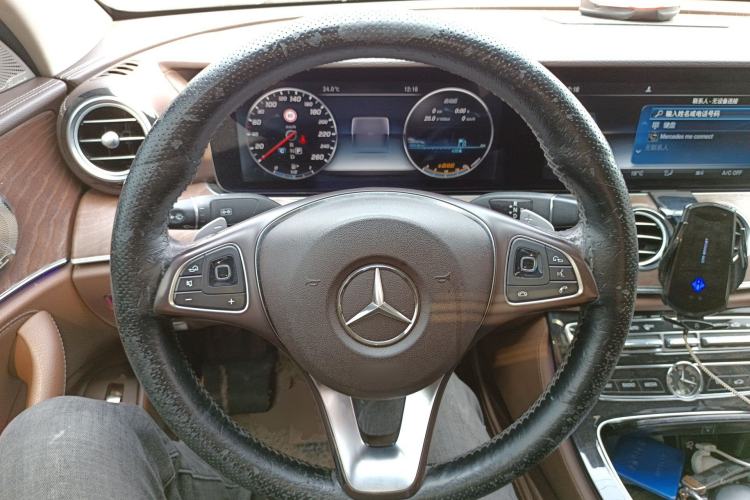 Used Mercedes-Benz E-Class 2016 E 300 L Stylish Model Steering Wheel