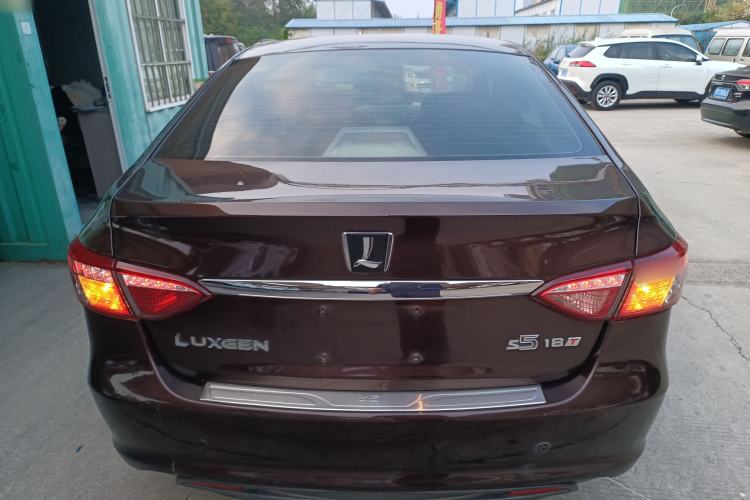 Used Luxgen 5 2014 Honor Navigation Edition 1.8T Automatic Luxury Model
