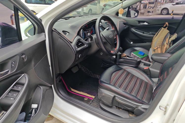 Used Chevrolet Cruze 2018 Redline 320 Automatic Pioneer Edition