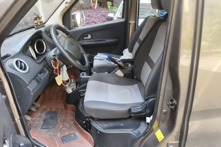 Used CHANGAN KAICHENG Ruixing M60 2020 1.5L Standard Version China VI 6-Seater DAM15KR