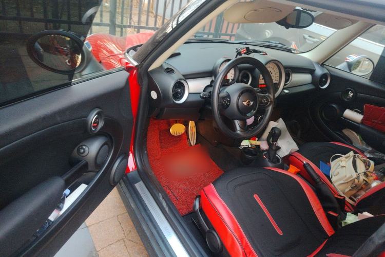 Used MINI MINI 2011 1.6L COOPER Fun