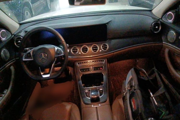 Used Mercedes-Benz E-Class 2019 E 300 L Sporty and Stylish Model Center Console