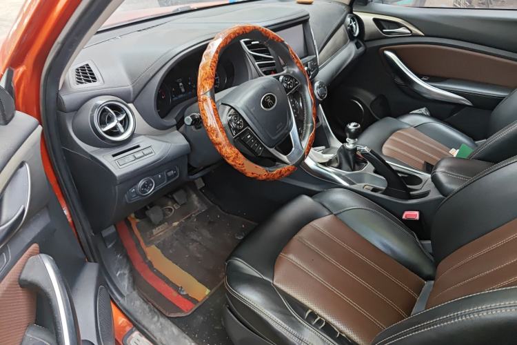 Used BYD Song 2016 GaiShi Edition 1.5TI Manual Elite Model