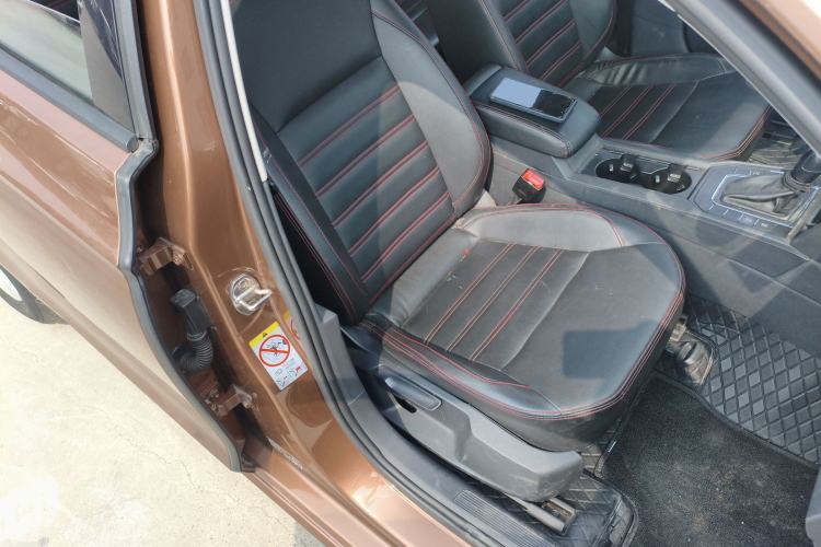 Used Volkswagen Lamando 2017 230TSI DSG Fashion Edition