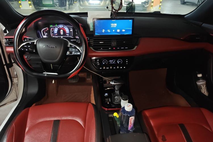 Used Dongfeng Aeolus Yixuan 2022 230T Automatic Adaptive-Beam Knight Edition Interior 2