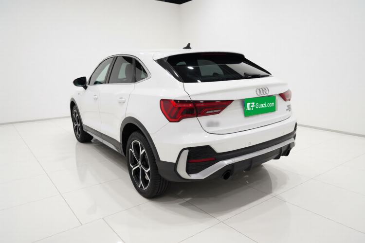 Used Audi Q3 2020 45 TFSI quattro Fashion Dynamic Model Exterior 2