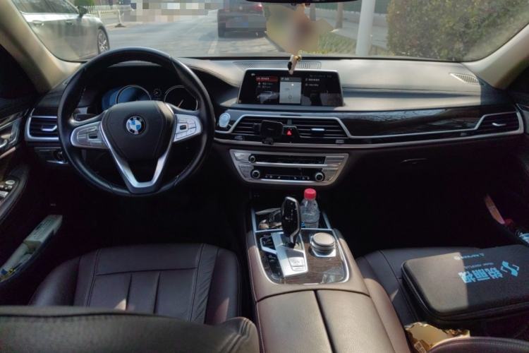Used BMW 7 Series 2018 730Li Leading Model Excellence Package

