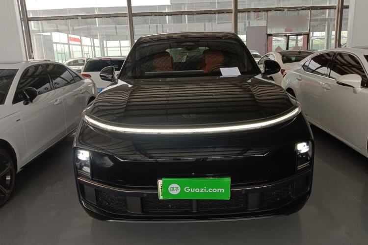 Used Li Auto L8 2023 Pro Model Front