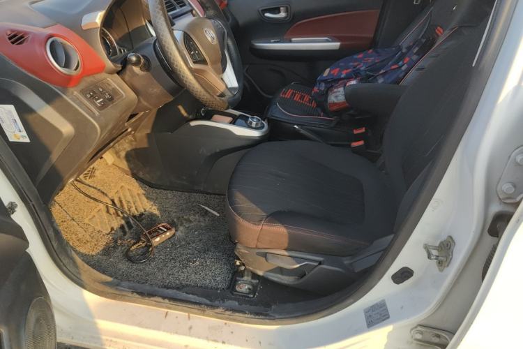 Used Changan Benni 2015 1.4L IMT Luxury Model China IV