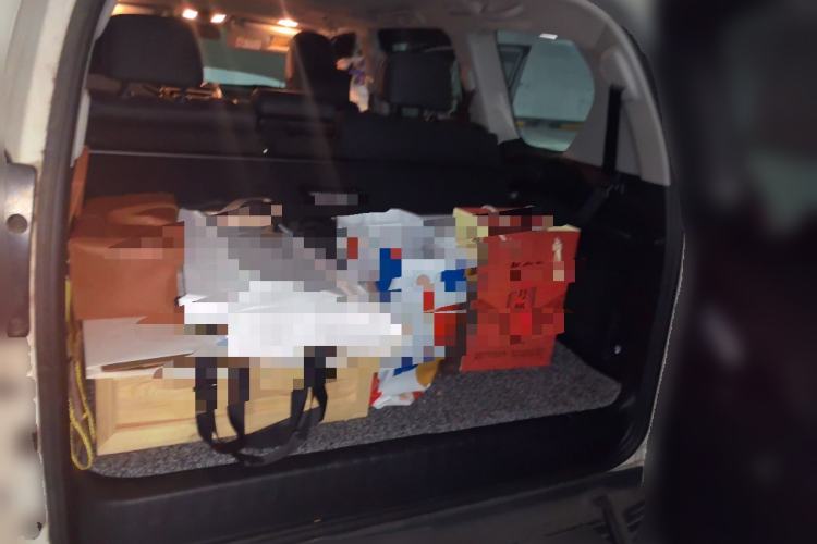 Used Toyota Prado 2018 3.5L Automatic TX-L with Rear-Mounted Spare Tire
