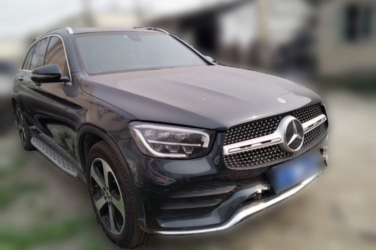 Used Mercedes-Benz GLC 2022 Facelifted GLC 260 L 4MATIC Dynamic Edition Front Right 45 Deg