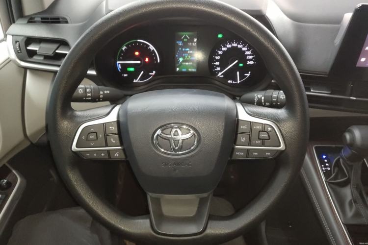 Used Toyota Granvia 2024 2.5L Hybrid Comfort Edition Steering Wheel