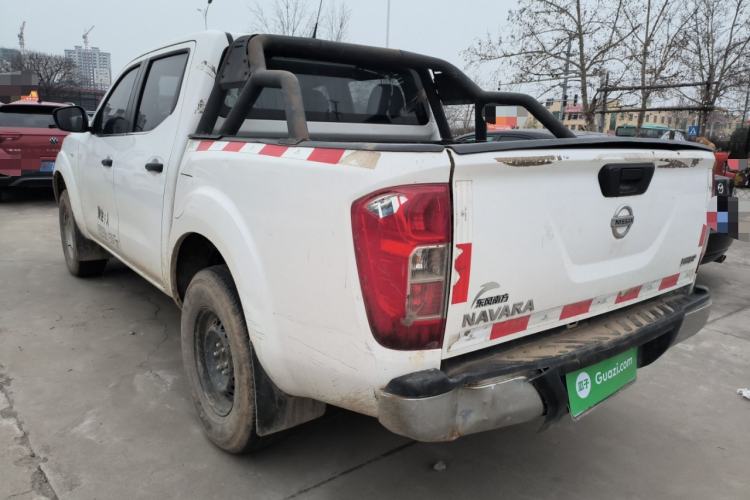 Used Nissan Navara 2017 2.5L Manual Two-Wheel Drive Standard Edition QR25
