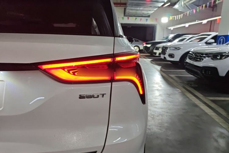 Used CHANGAN CS75 PLUS 2022 Classic Edition 1.5T Automatic Pioneer Model
