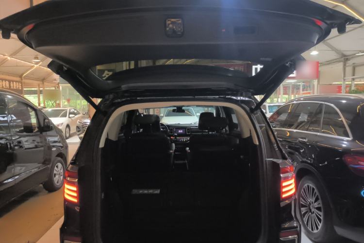 Used Honda Elysion 2019 2.0L Hybrid Luxury Edition