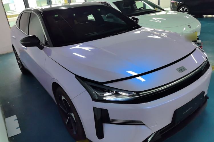 Used Geely Galaxy L6 2024 125km PLUS Dragon Edition