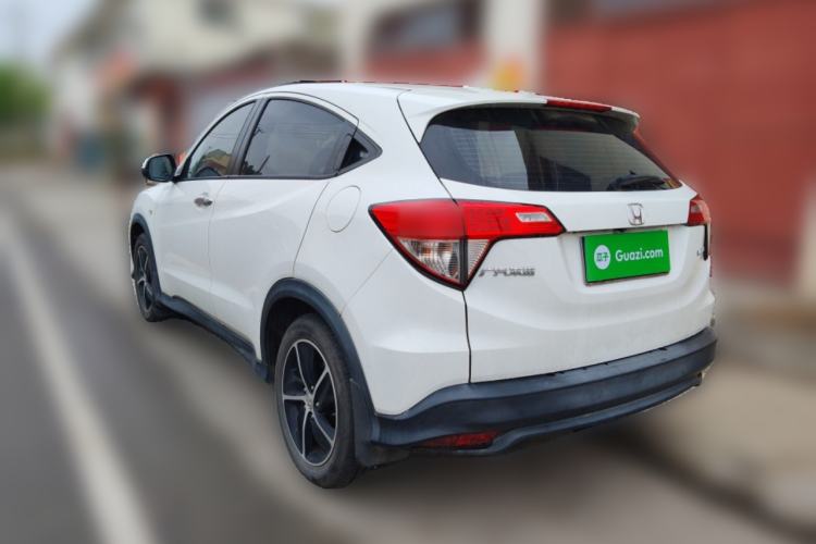 Used Honda Vezel 2020 1.5L CVT Pioneer Edition
