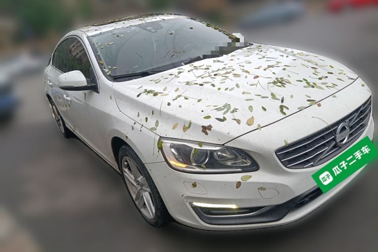 Used Volvo S60 2014 T5 Zhiya Edition
