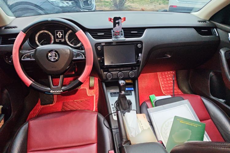 Used Skoda Octavia 2018 TSI230 DSG Luxury Edition
