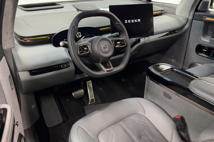 Used Zeekr MIX 2025 Long-Range Intelligent Driving Edition
