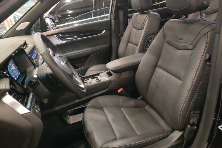 Used Cadillac XT6 2025 2.0T Six-Seater Four-Wheel-Drive Luxury Executive Classic Edition