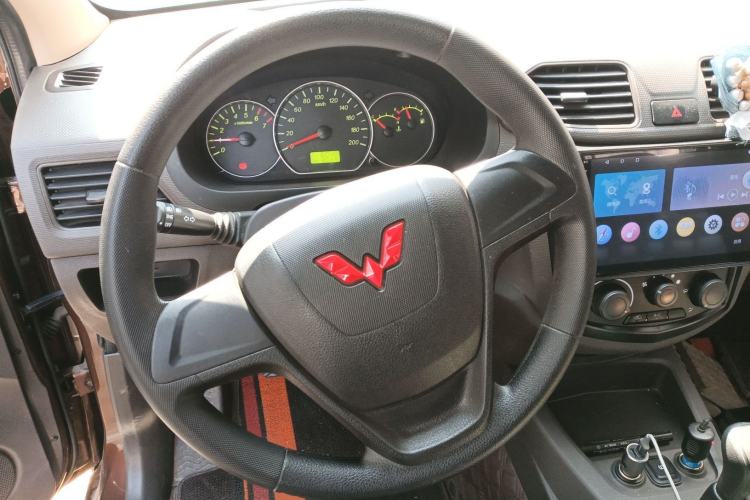 Used Wuling Hongguang 2020 1.2L S Base Model China VI LSI