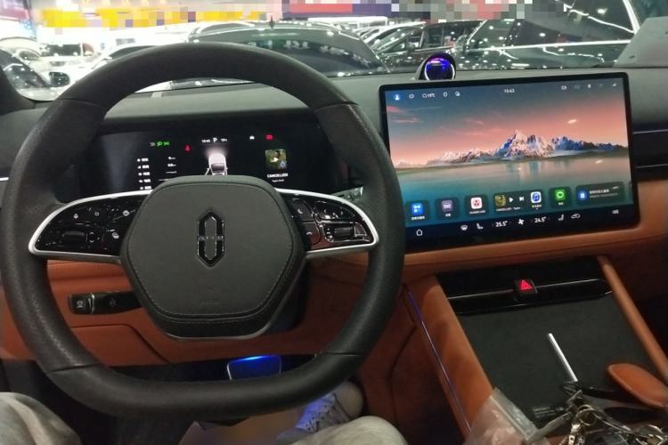 Used Hima AITO M7 2024 1.5T Intelligent Driving All-Wheel Drive Pro Version 5 Seats Ternary Lithium Battery
