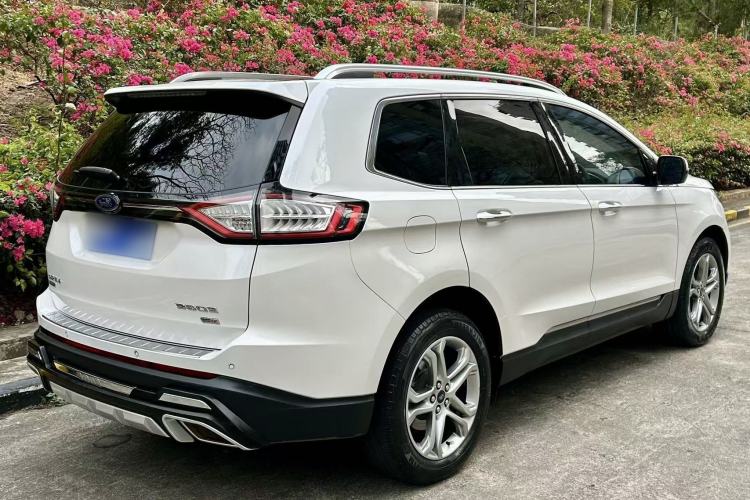 Used Ford Edge 2018 EcoBoost 245 Two-Wheel-Drive Titanium 7-Seater China VI Standard