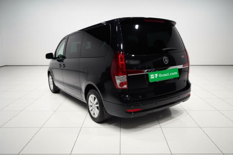 Used FORTHING Lingzhi PLUS 2021 Travel Edition 2.0L Manual Luxury 7-Seater
