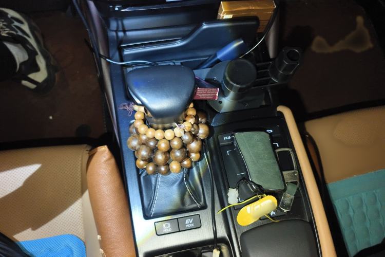 Used Lexus ES 2018 300h Premier Edition China VI Standard
