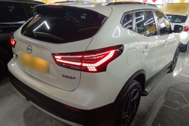 Used Nissan Qashqai 2025 Honor 2.0L CVT XV+ Leading Edition Rear Right 45 Deg