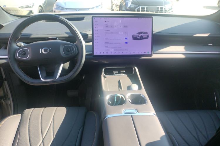 Used CHANGAN NEVO Q07 2025 Model 215 Laser Prestige Center Console