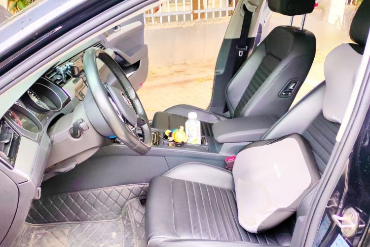 Used Volkswagen Magotan 2019 330TSI DSG Leading Edition China V Standard